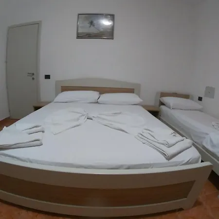 Bolonja 호텔 Shëngjin