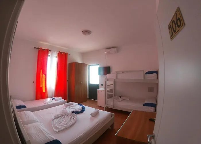 Bolonja Hotel Shëngjin